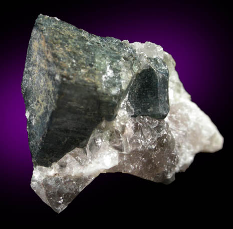Triphylite (crystals) from Chandlers Mill Quarry, Newport, Sullivan County, New Hampshire