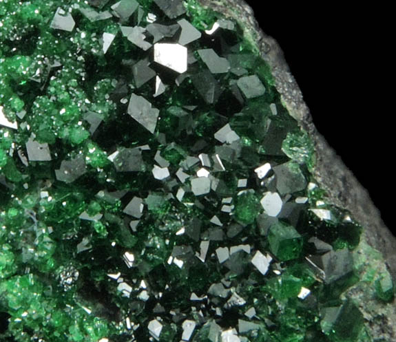 Uvarovite Garnet from Saranovskoye Mine, Sarany, Permskaya Oblast', Ural Mountains, Russia (Type Locality for Uvarovite)