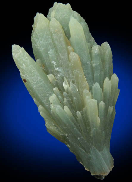 Quartz with Hedenbergite-Actinolite-Crossite inclusions from Mega Xhorio, Seriphos Island, Greece