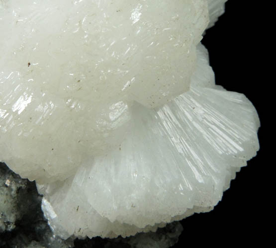 Stilbite on Calcite from Braen's Quarry, Haledon, Passaic County, New Jersey