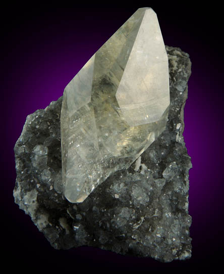 Calcite with Strontianite from Faylor-Middle Creek Quarry, 3 km WSW of Winfield, Union County, Pennsylvania