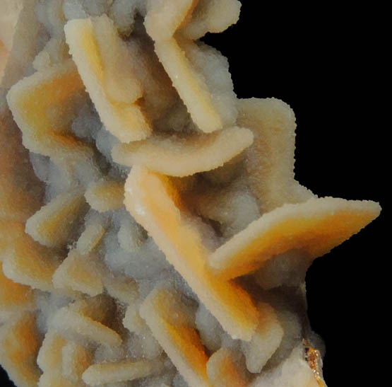 Wulfenite coated with drusy Quartz on Hemimorphite from Finch Mine (Barking Spider Mine), north of Hayden, Banner District, Gila County, Arizona