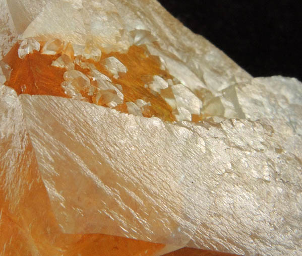 Calcite from Bluff Stone and gravel Quarry, Hendrickson, Butler County, Missouri