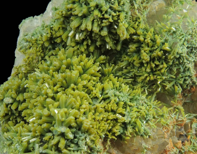 Pyromorphite on Quartz from Plynlimon Mine, Ponterwyd, Ceredigion, Wales