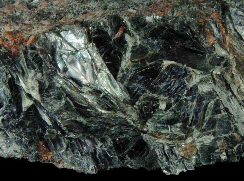 Clinochlore with Chondrodite from Tilly Foster Iron Mine, near Brewster, Putnam County, New York