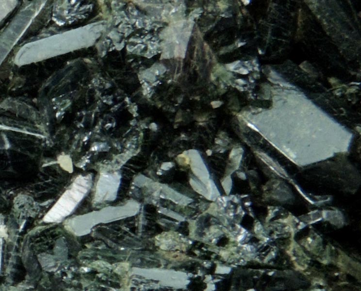 Augite with Fluorite from Yates Mine, Otter Lake, Pontiac County, Québec, Canada