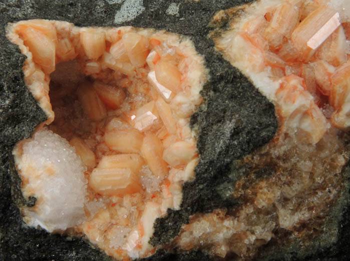 Gmelinite and Natrolite from Deerpark Quarry, Madman's Window, Glenarm, County Antrim, Northern Ireland (Type Locality for Gmelinite)