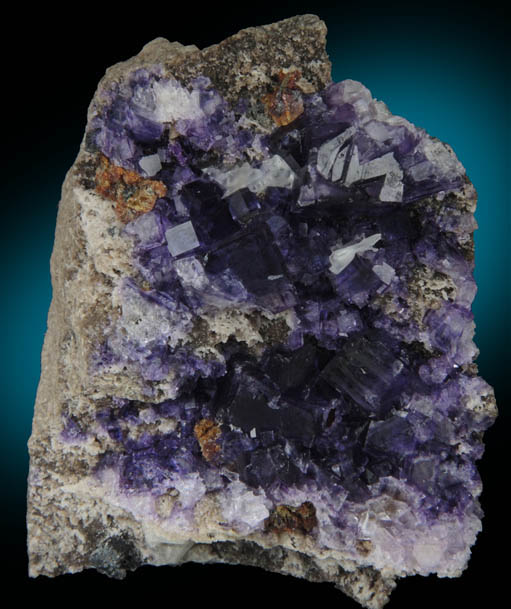 Fluorite with Calcite from Pant Quarry, Halkyn Mountain, Flintshire (Clwyd), Wales