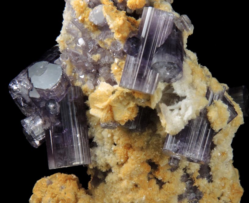 Fluorapatite with Bertrandite from Lavra da Golconda, near Governador Valadares, Minas Gerais, Brazil