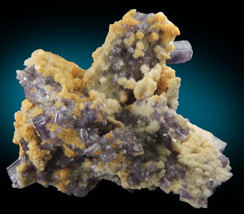 Fluorapatite with Bertrandite from Lavra da Golconda, near Governador Valadares, Minas Gerais, Brazil