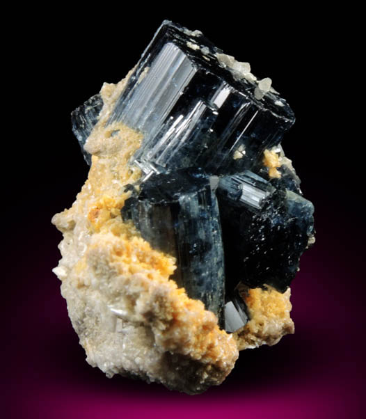 Fluorapatite with Bertrandite from Lavra da Golconda, near Governador Valadares, Minas Gerais, Brazil