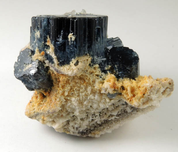 Fluorapatite with Bertrandite from Lavra da Golconda, near Governador Valadares, Minas Gerais, Brazil