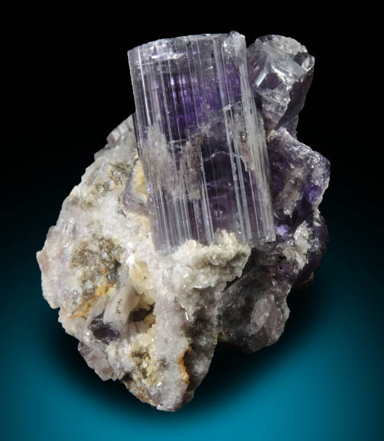 Fluorapatite with Bertrandite from Lavra da Golconda, near Governador Valadares, Minas Gerais, Brazil