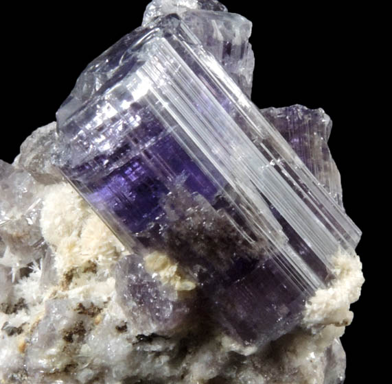 Fluorapatite with Bertrandite from Lavra da Golconda, near Governador Valadares, Minas Gerais, Brazil