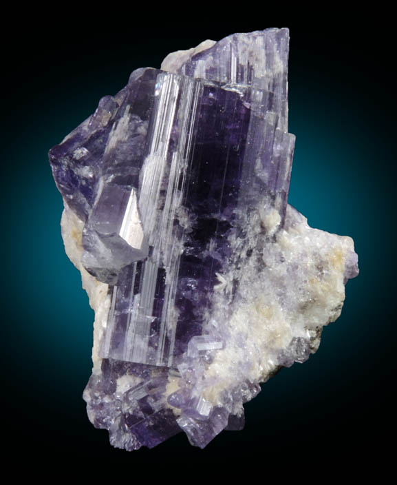 Fluorapatite with Bertrandite from Lavra da Golconda, near Governador Valadares, Minas Gerais, Brazil