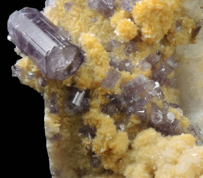 Fluorapatite with Bertrandite from Lavra da Golconda, near Governador Valadares, Minas Gerais, Brazil