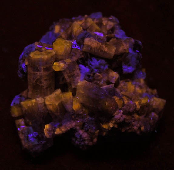 Fluorapatite with Bertrandite from Lavra da Golconda, near Governador Valadares, Minas Gerais, Brazil