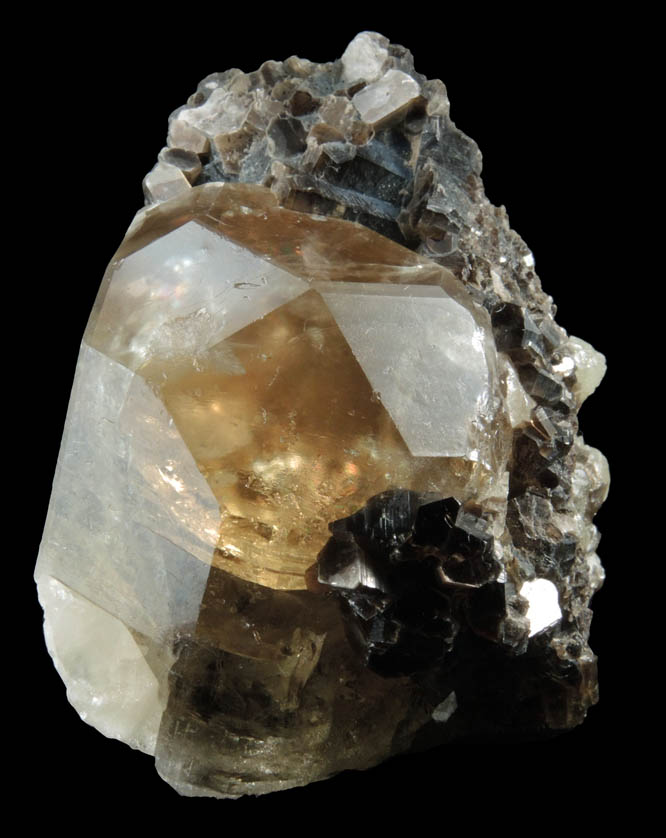 Fluorapatite on Muscovite from Medina, Fazenda Campo Lindo, Jequitinhonha River Valley, Minas Gerais, Brazil