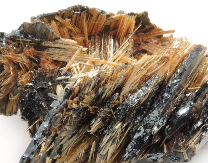 Rutile with Hematite from Novo Horizonte, Bahia, Brazil