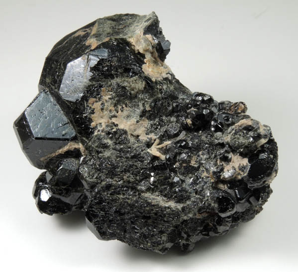 Andradite Garnet from Ojos Espaoles Mine (Mina La Prieta Linda), Chihuahua, Mexico