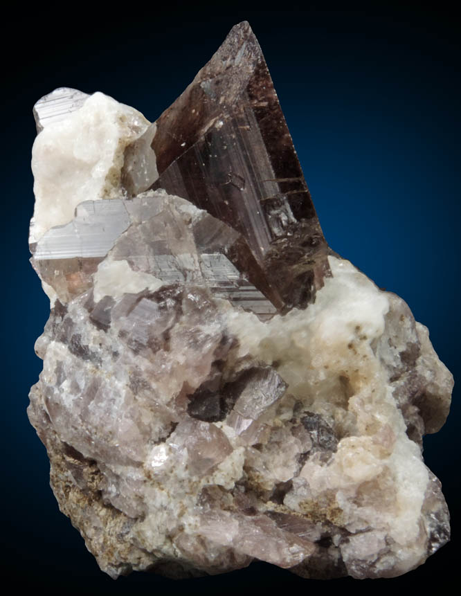 Axinite-(Fe) from Bourg d'Oisans, Isere, Dauphin Region, Rhone-Alpes, France (Type Locality for Axinite-(Fe))