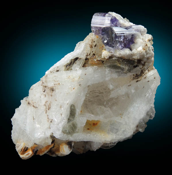 Fluorapatite on Albite from Lavra da Golconda, near Governador Valadares, Minas Gerais, Brazil