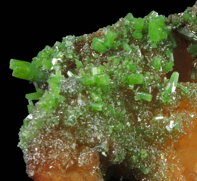 Pyromorphite on Quartz from Mine des Farges, Ussel, Corrze, France