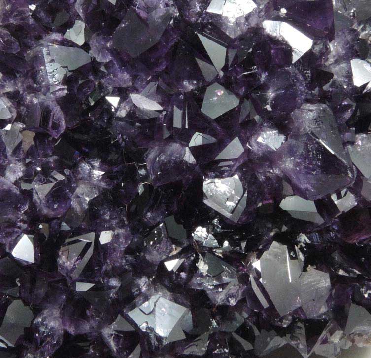 Quartz var. Amethyst from Catalan Agate-Amethyst District, Southern Paran Basalt Basin, Artigas, Uruguay