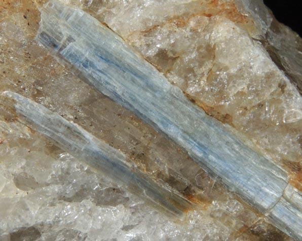 Kyanite in Quartz from Lebanon, York County, Maine