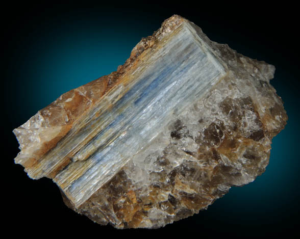 Kyanite in Quartz from Lebanon, York County, Maine