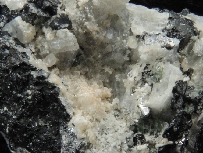 Hydrotalcite-2H var. Manasseite from Jacupiranga Mine, Cajati, So Paulo, Brazil