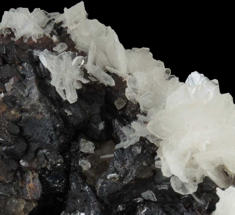 Barite on Sphalerite with Bitumen from Minerva #1 Mine, Cave-in-Rock District, Hardin County, Illinois