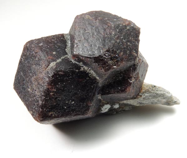 Almandine Garnet from Green's Farm, 750 m. ESE of Roxbury Falls, Roxbury, New Haven County, Connecticut