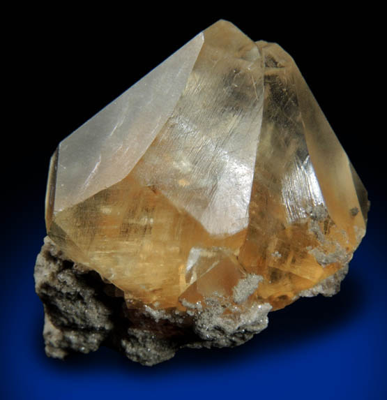 Calcite (twinned crystals) from Anderson Rock Products Quarry, Anderson, Madison County, Indiana