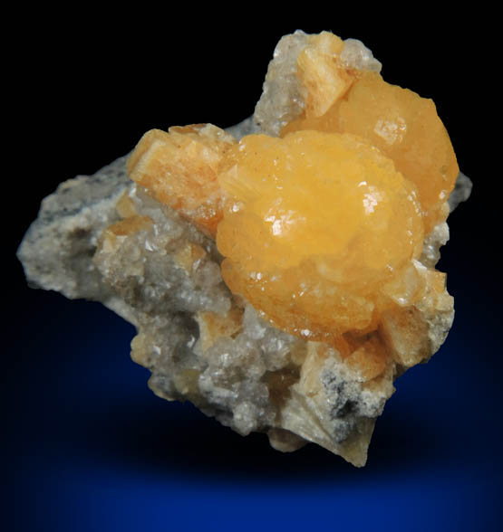 Stilbite on Calcite from Fairfax Quarry, 6.4 km west of Centreville, Fairfax County, Virginia