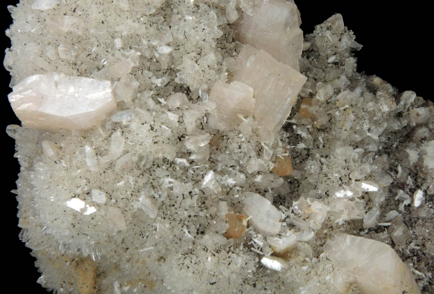 Heulandite over Quartz from Prospect Park Quarry, Prospect Park, Passaic County, New Jersey