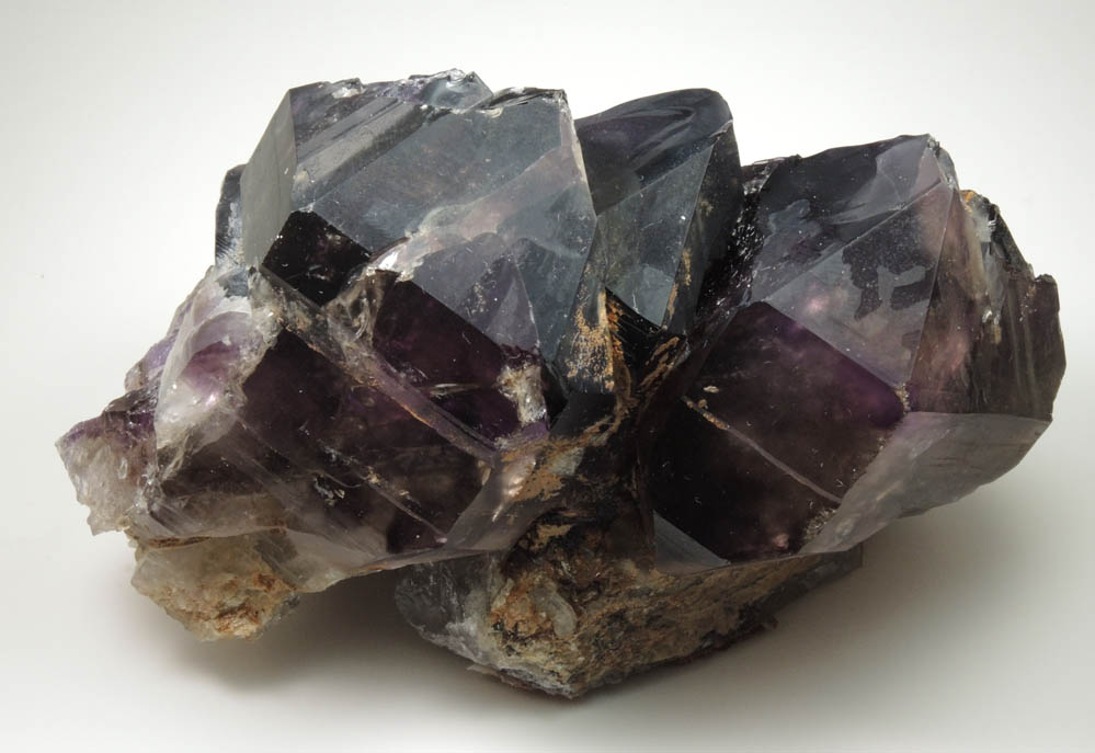 Quartz var. Amethyst-Smoky Quartz (Dauphin Law Twins) from Black Cap Mountain, east of North Conway, Carroll County, New Hampshire