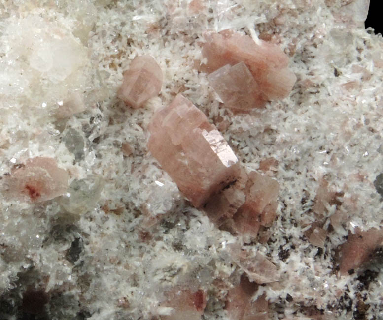 Heulandite, Laumontite, Quartz from Prospect Park Quarry, Prospect Park, Passaic County, New Jersey