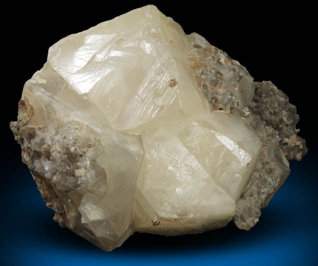 Calcite (twinned crystals) from Orange Quarry Co. (Eagle Rock Quarry), Essex County, New Jersey