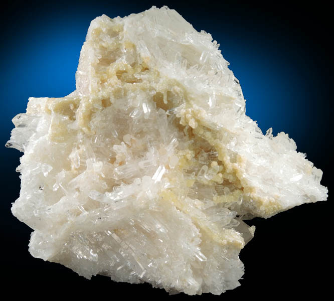 Hydroxylherderite on Quartz from Bennett Quarry, Buckfield, Oxford County, Maine