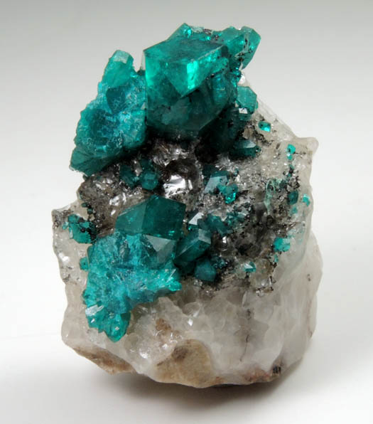 Dioptase on Calcite from Altyn-Tyube, 66 km east of Karagandy, Karaganda Oblast', Kazakhstan (Type Locality for Dioptase)