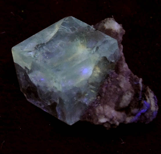 Fluorite from May Stone Quarry, Fort Wayne, Allen County, Indiana