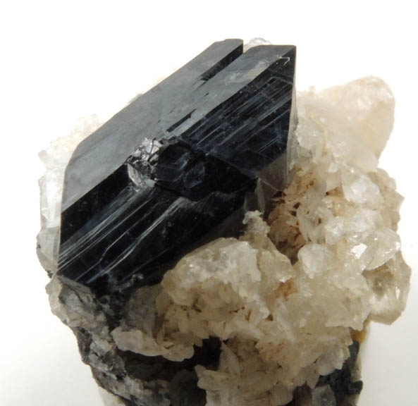 Babingtonite on Calcite from Lane's Quarry, Westfield, Hampden County, Massachusetts