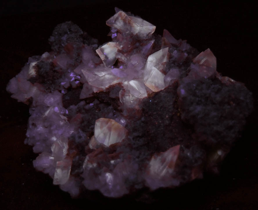 Calcite (butterfly-habit twinned crystals) from Santa Eulalia District, Aquiles Serdn, Chihuahua, Mexico