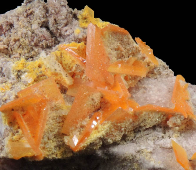 Wulfenite with Mimetite on Barite from Rowley Mine, 20 km northwest of Theba, Painted Rock Mountains, Maricopa County, Arizona