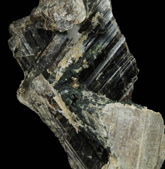 Diopside on Vesuvianite from Goodall Farm Quarry, Sanford, York County, Maine