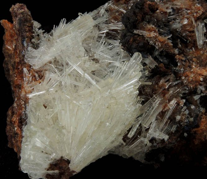 Scholzite with Cryptomelane from Reaphook Hill, Flinders Range, South Australia, Australia