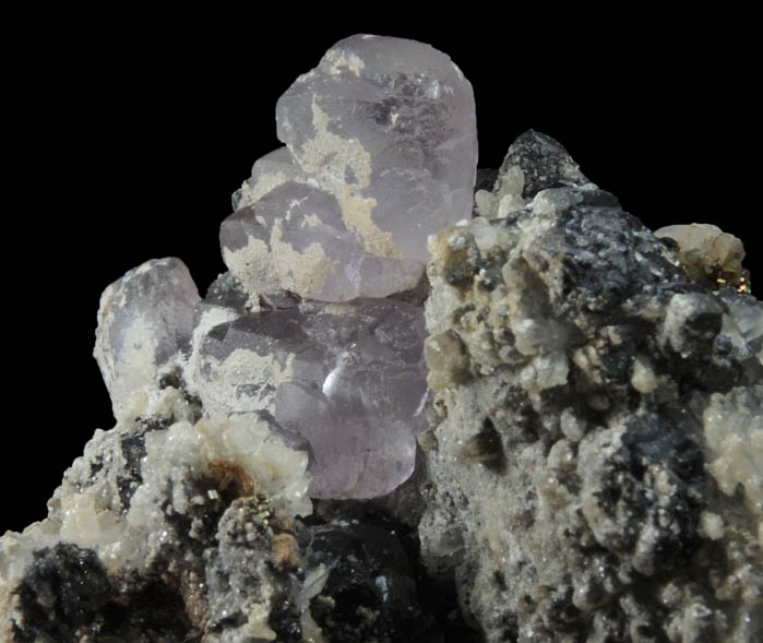 Calcite on Fluorite and Quartz over Sphalerite and Pyrite from Santa Eulalia District, Aquiles Serdn, Chihuahua, Mexico