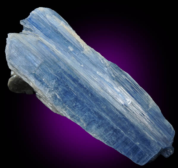 Kyanite with minor Quartz from Mara Rosa, Gois, Brazil