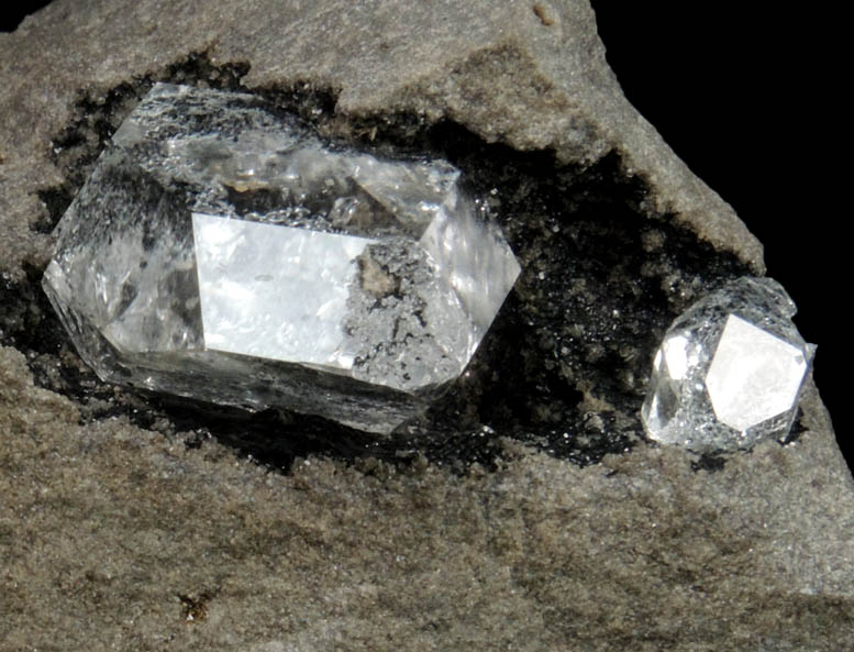 Quartz var. Herkimer Diamond in dolostone cavity from Ace of Diamonds Mine, Middleville, Herkimer County, New York